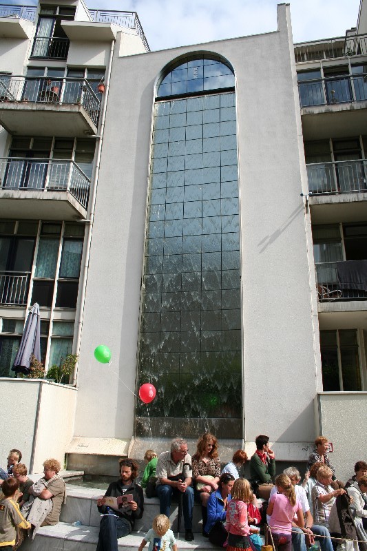 self-cleaning windows